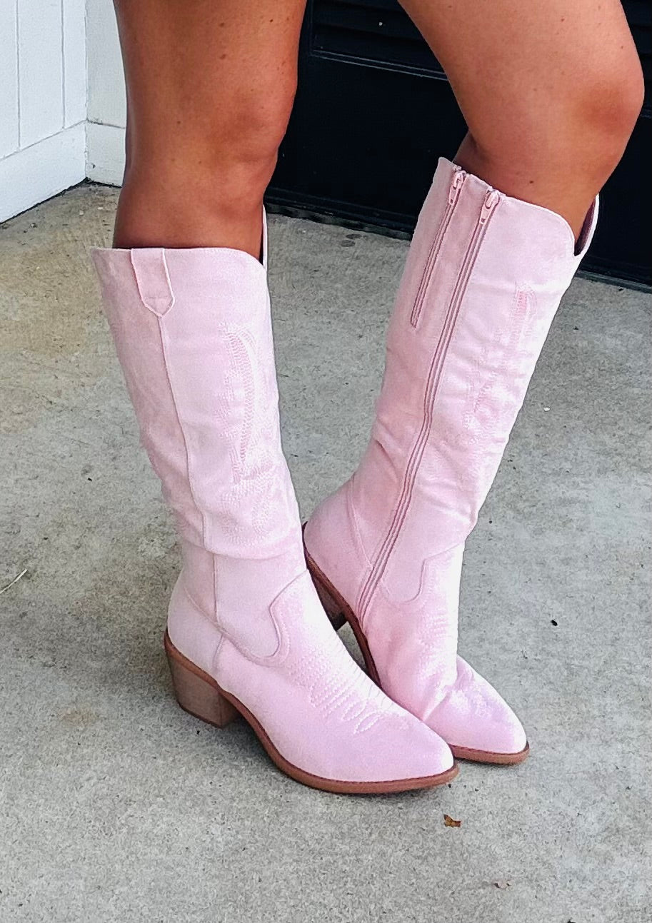 WILDER Tall Boot