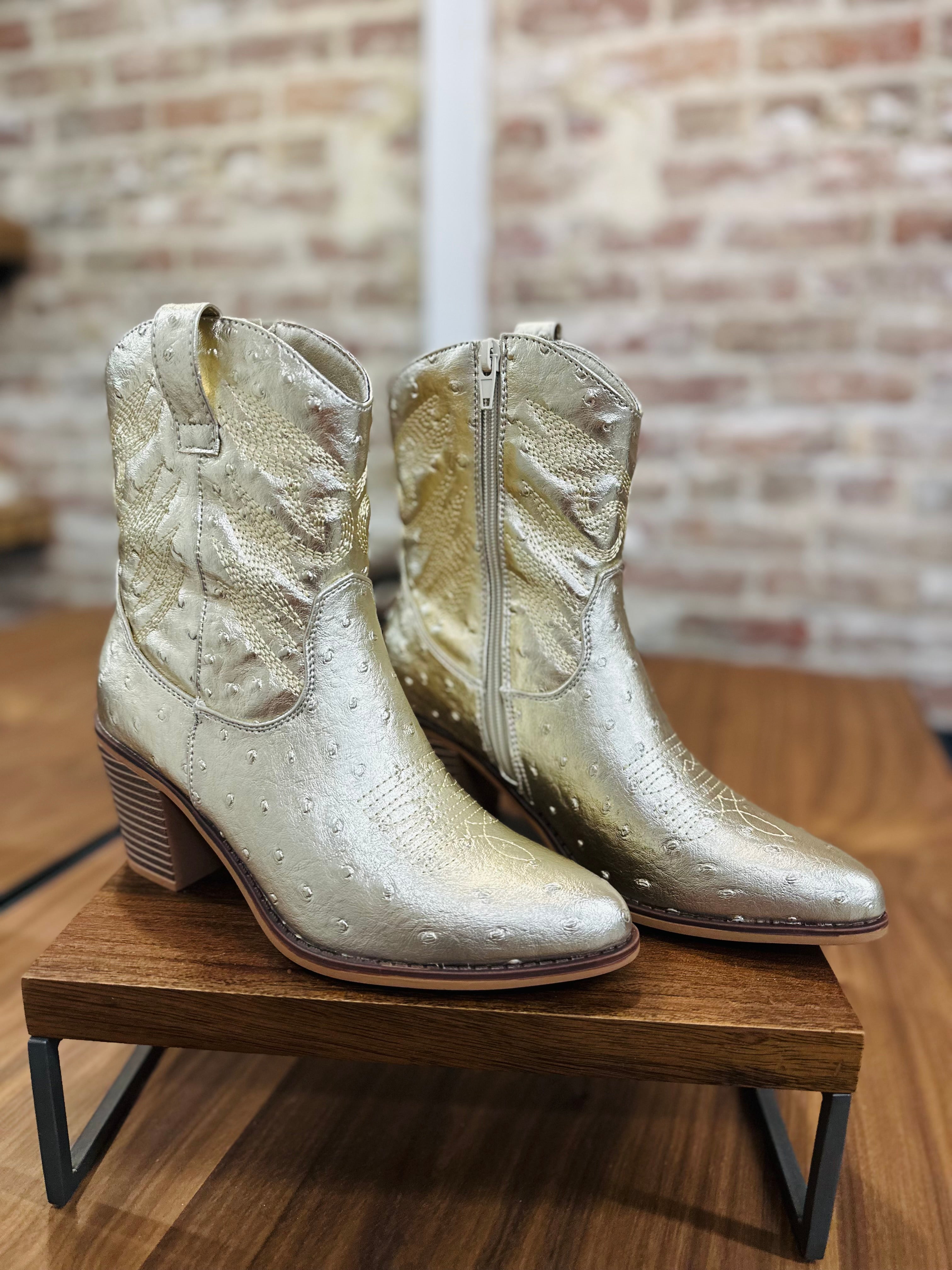 Dolly Boot