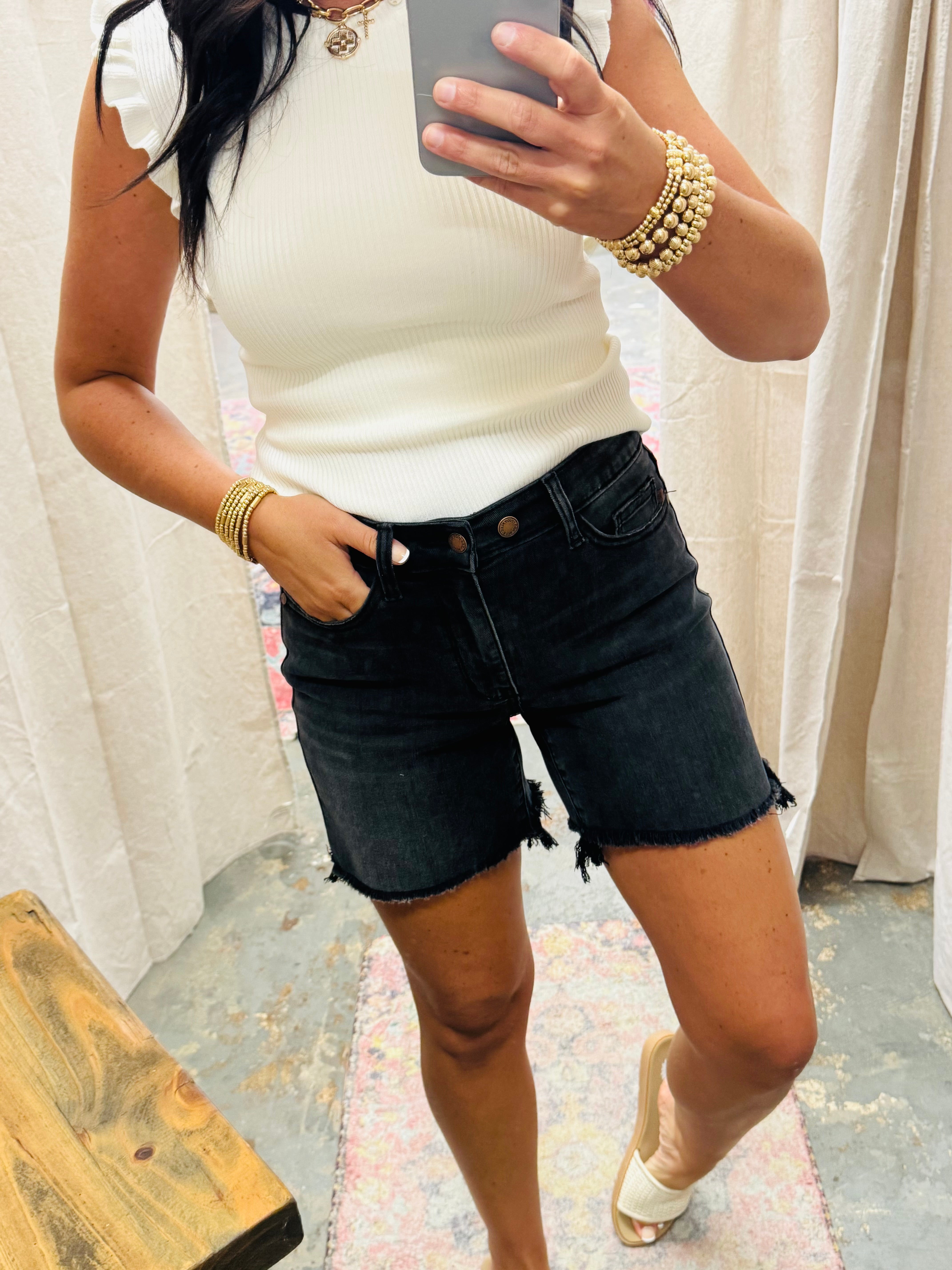 Olivia Shorts
