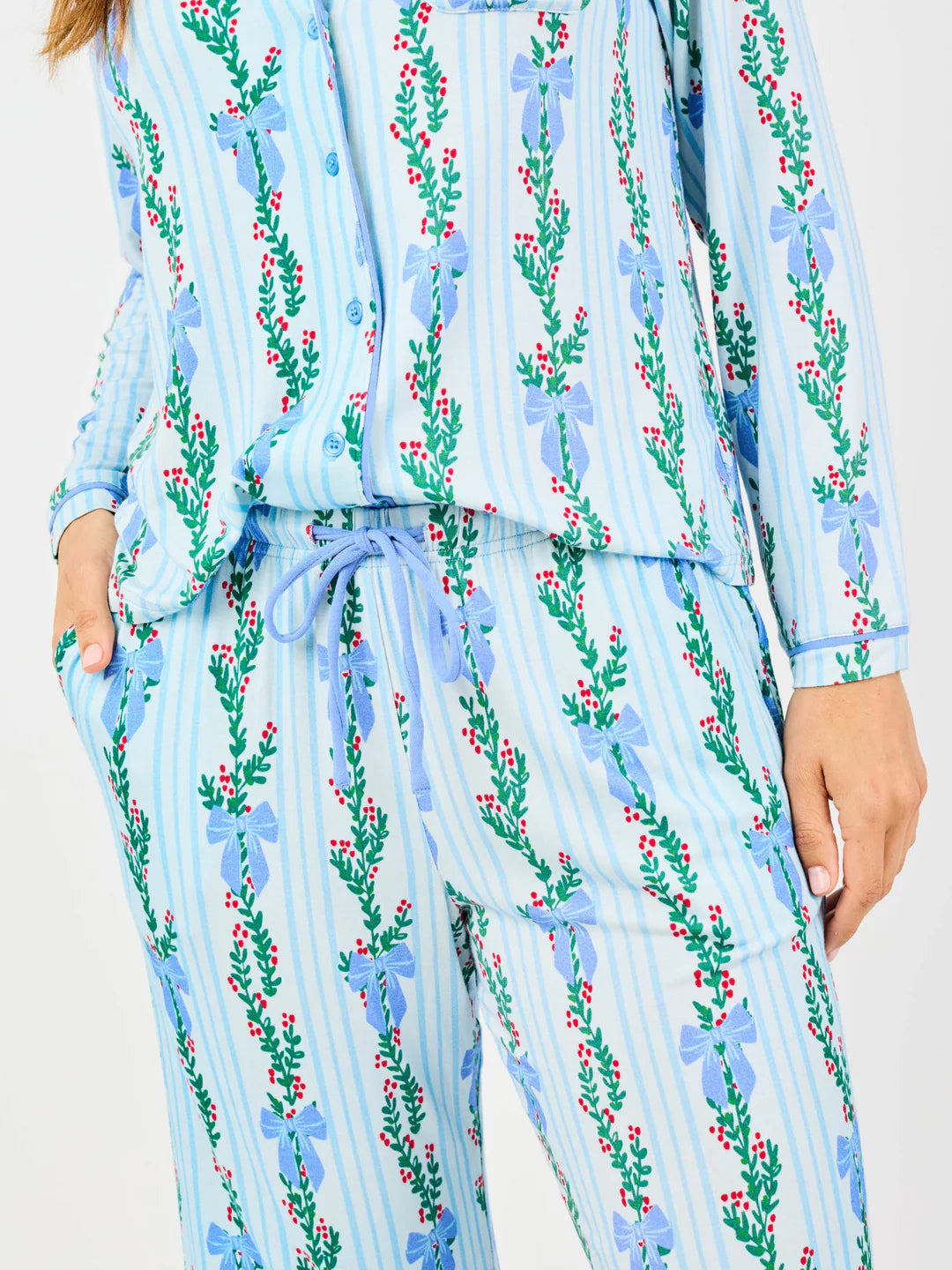 Charlotte Hello Garland Pajama Set