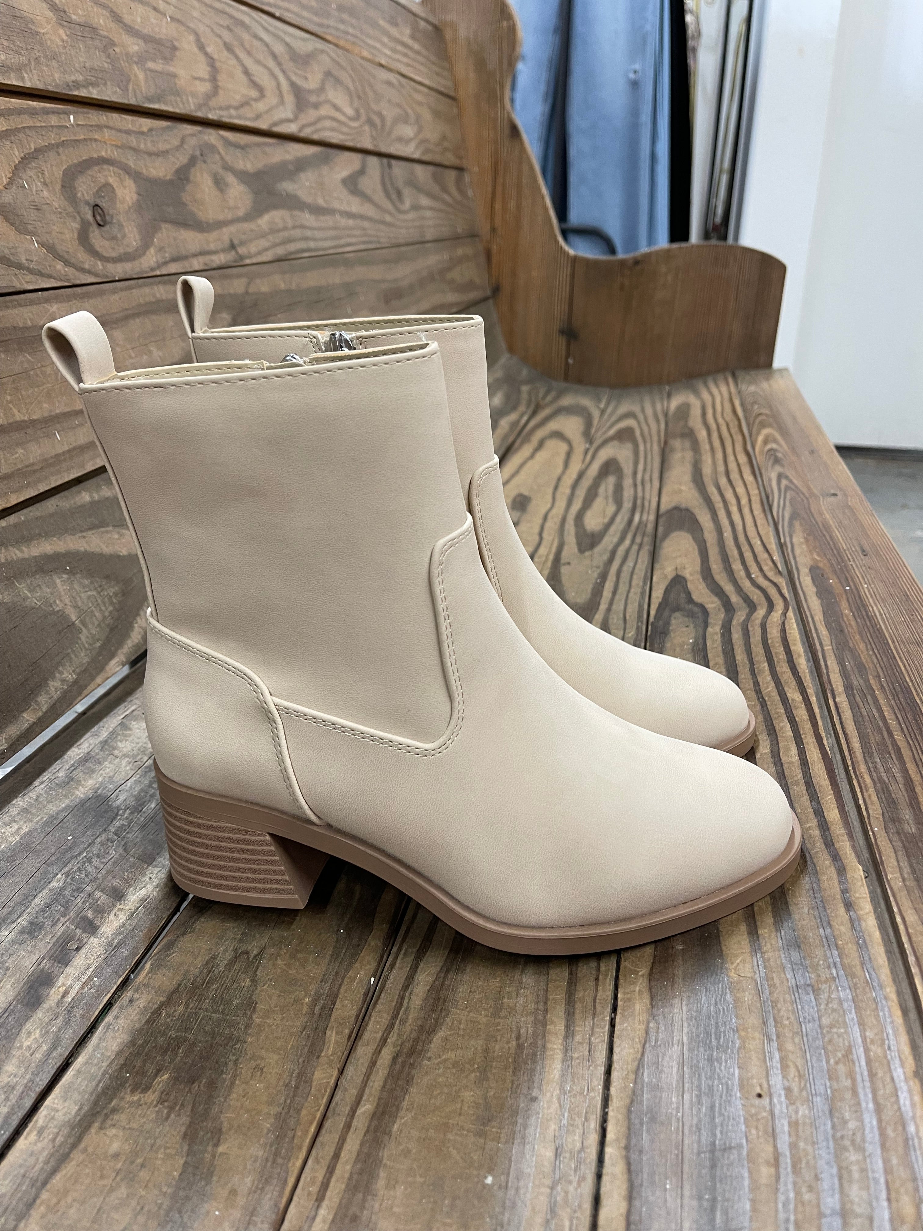 Bella Boots